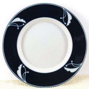 Dansk Flora Bread Butter Plate Indigo White Berries 7.25 inches Porcelain Japan